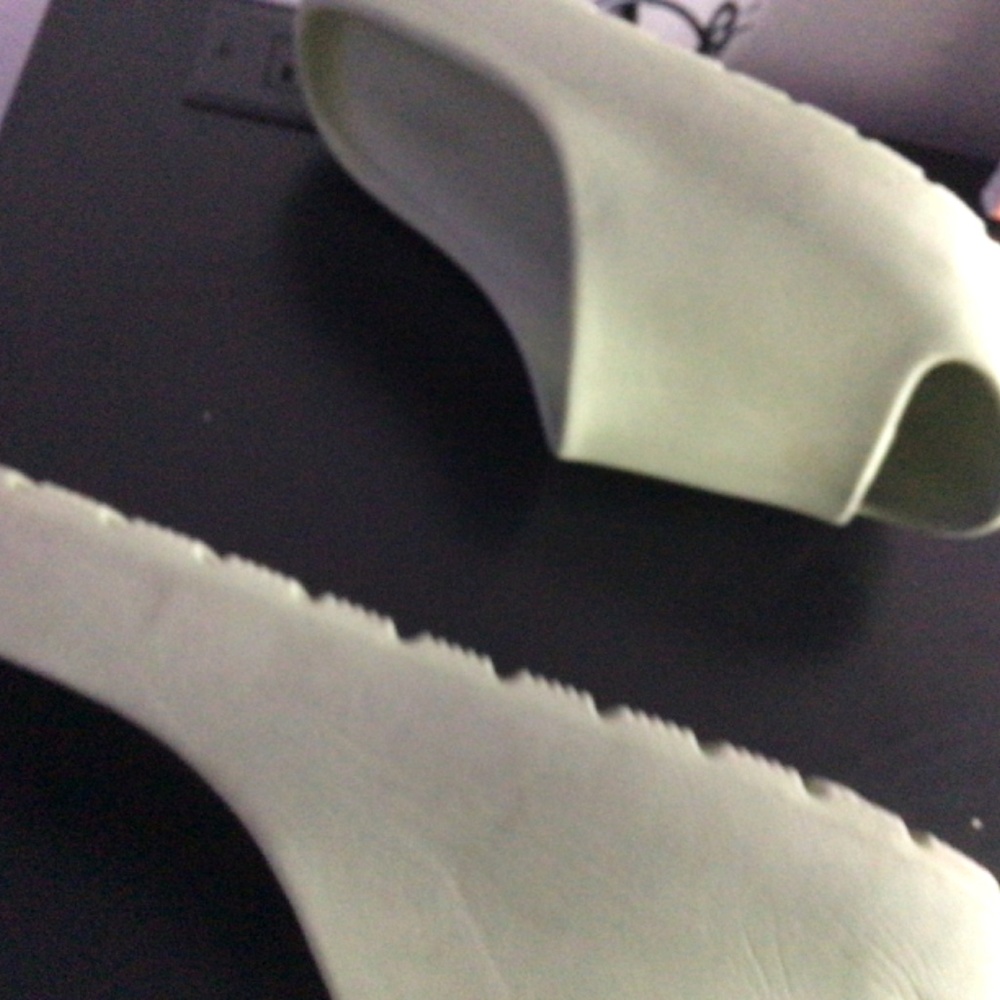 Used Slides - Picture 3 of 3